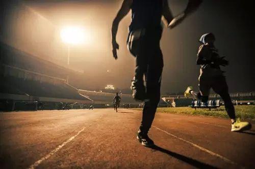 他的高薪是 他的高薪是