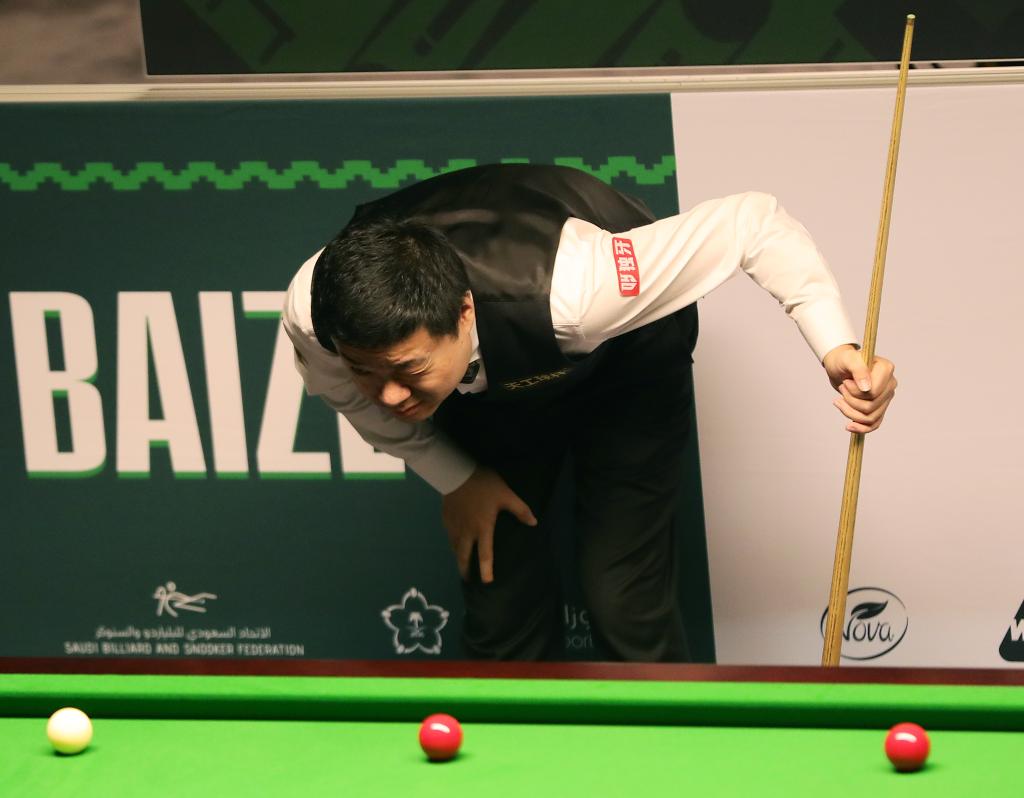 达显得格外 达显得格外